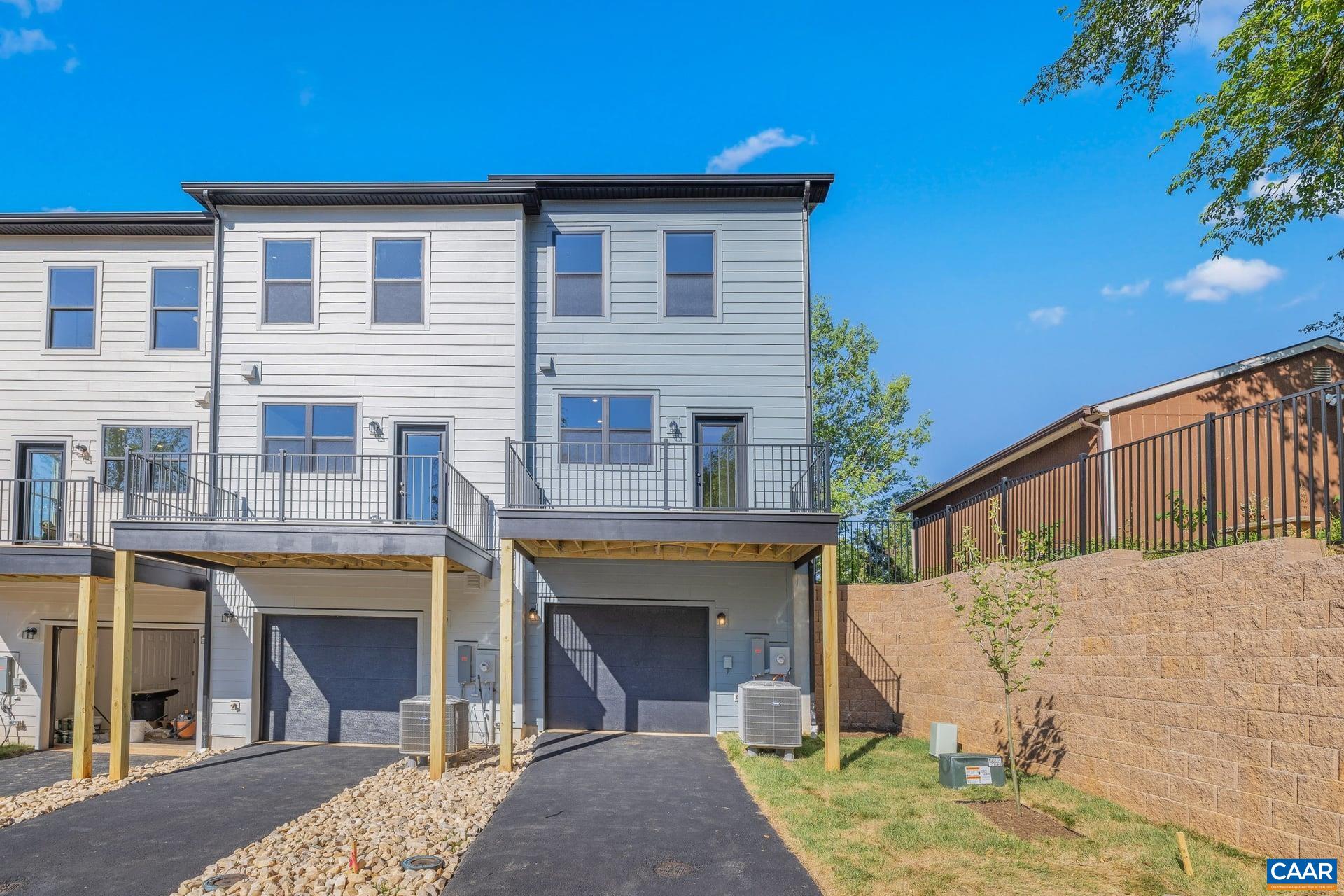 302 FLINT DR
