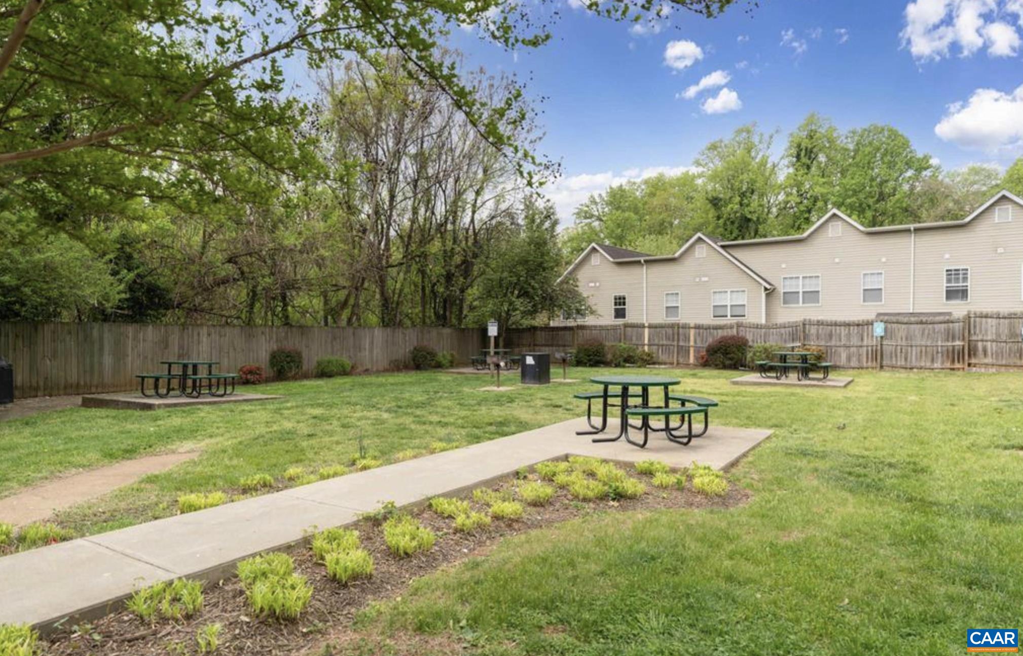 2517 HYDRAULIC RD Unit: 73