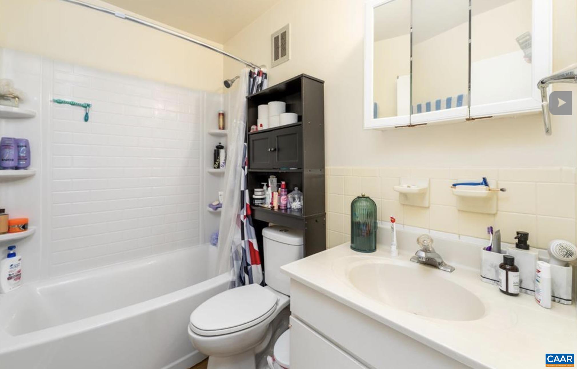2517 HYDRAULIC RD Unit: 73