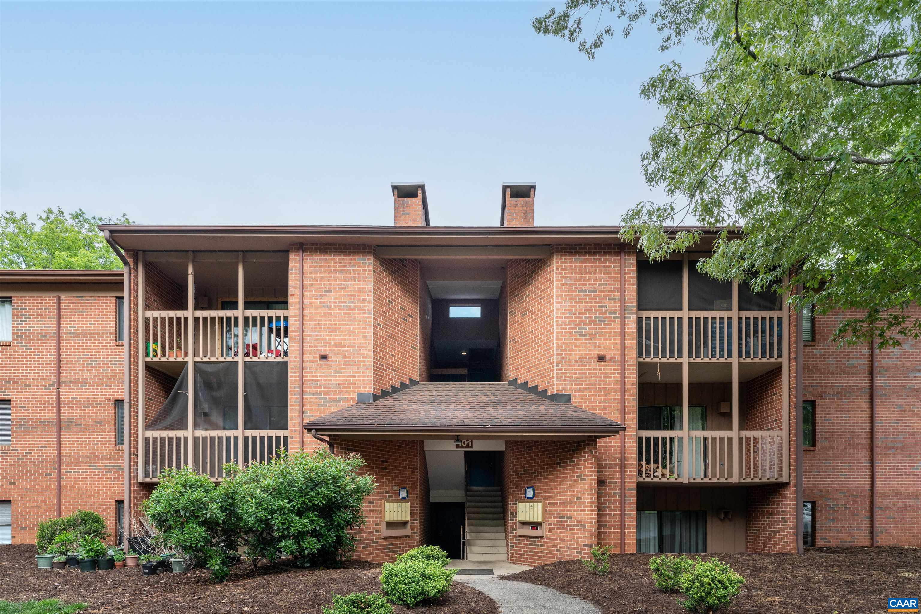101 TURTLE CREEK RD Unit: 10