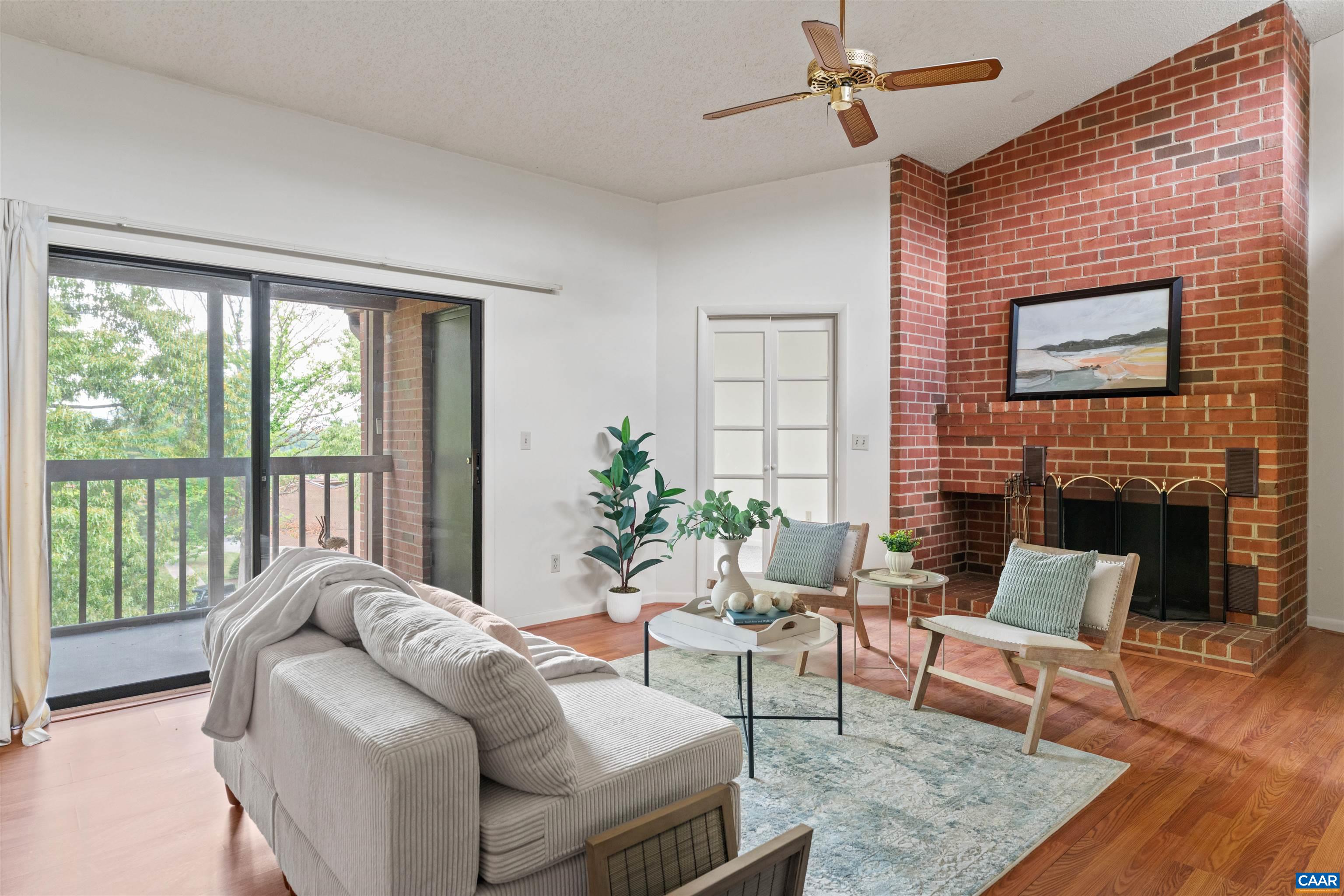 101 TURTLE CREEK RD Unit: 10