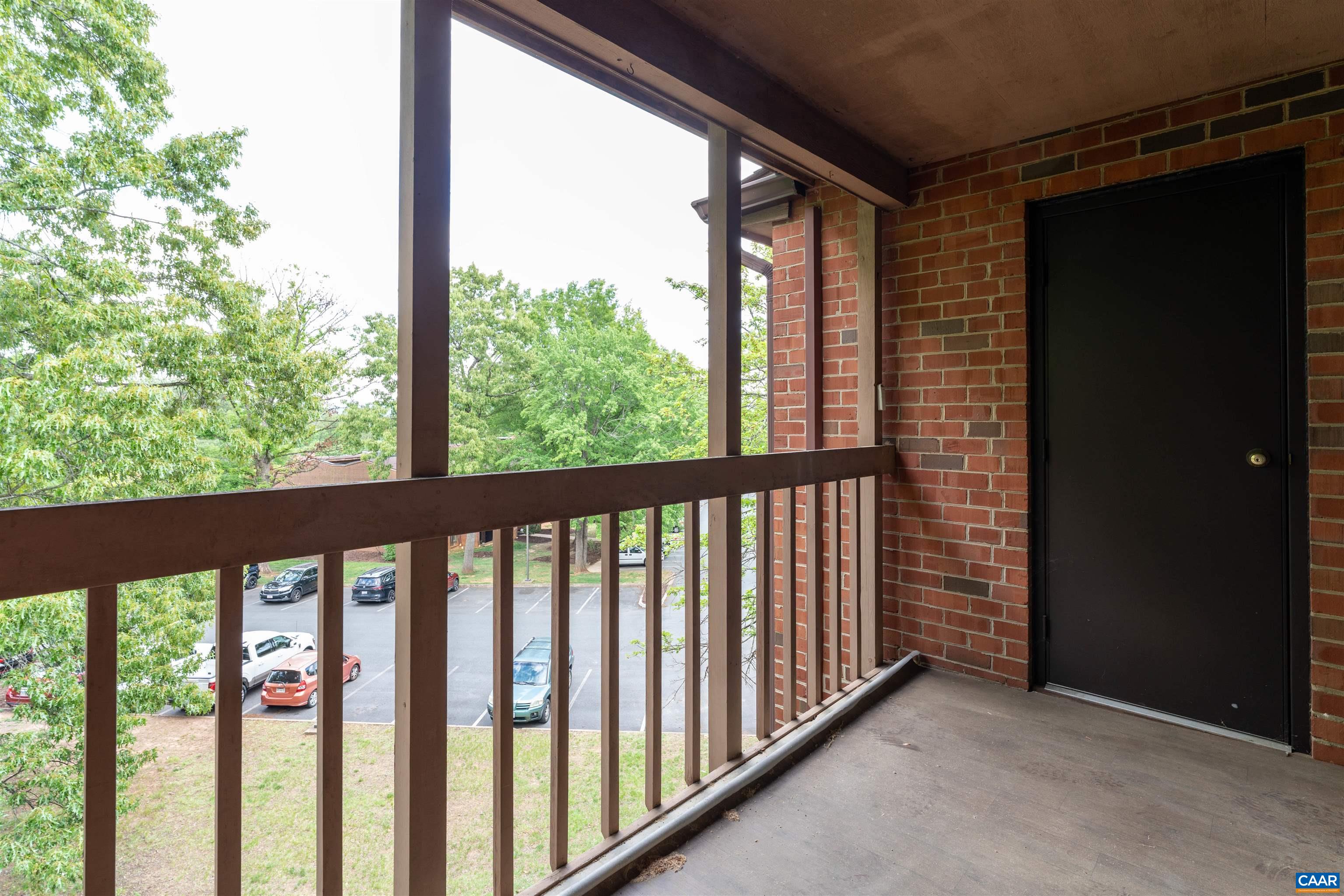 101 TURTLE CREEK RD Unit: 10