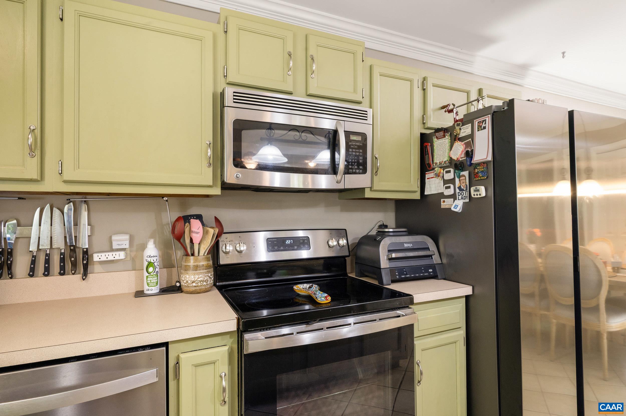 352 DANIELS RD