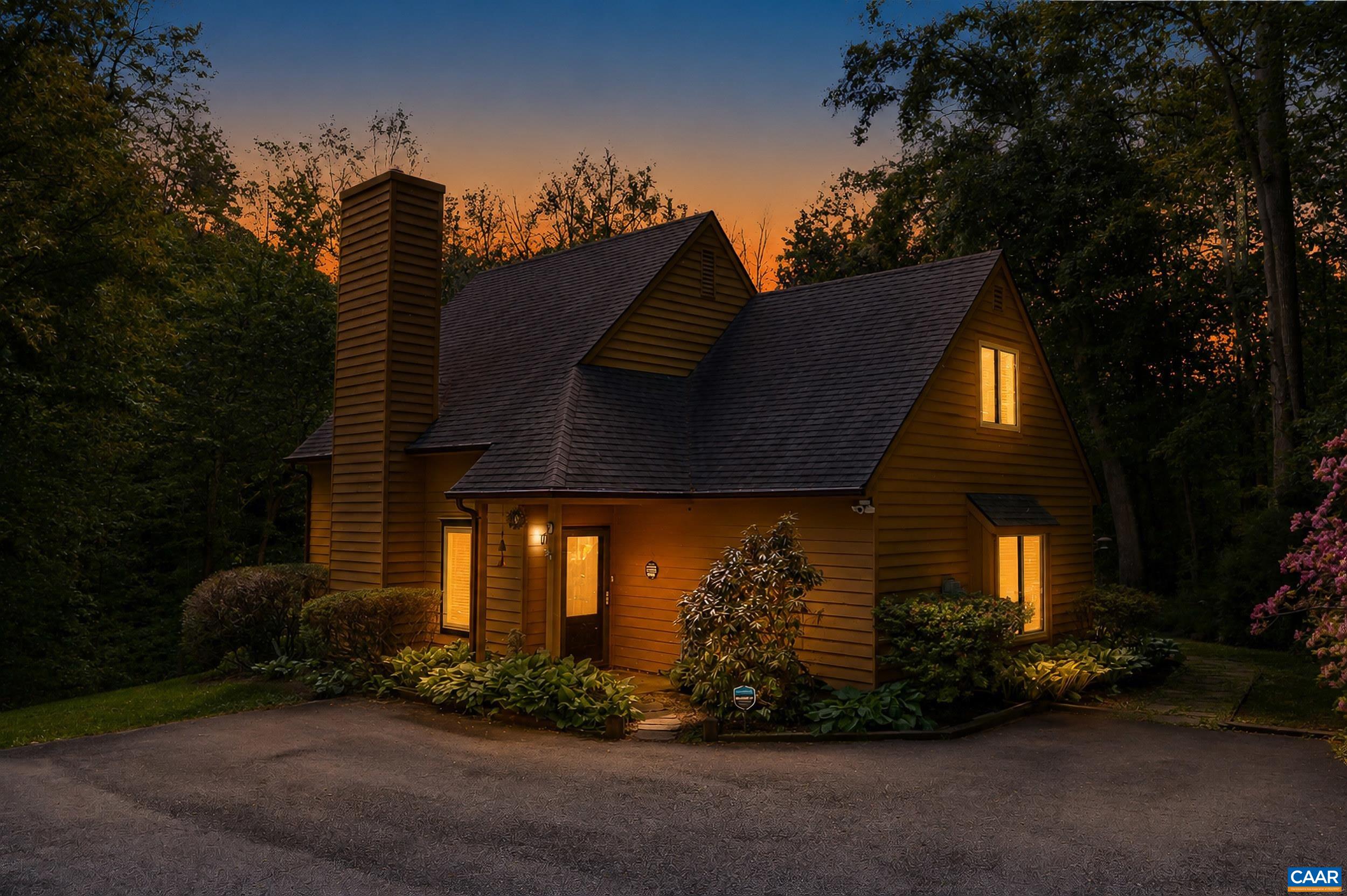 352 DANIELS RD