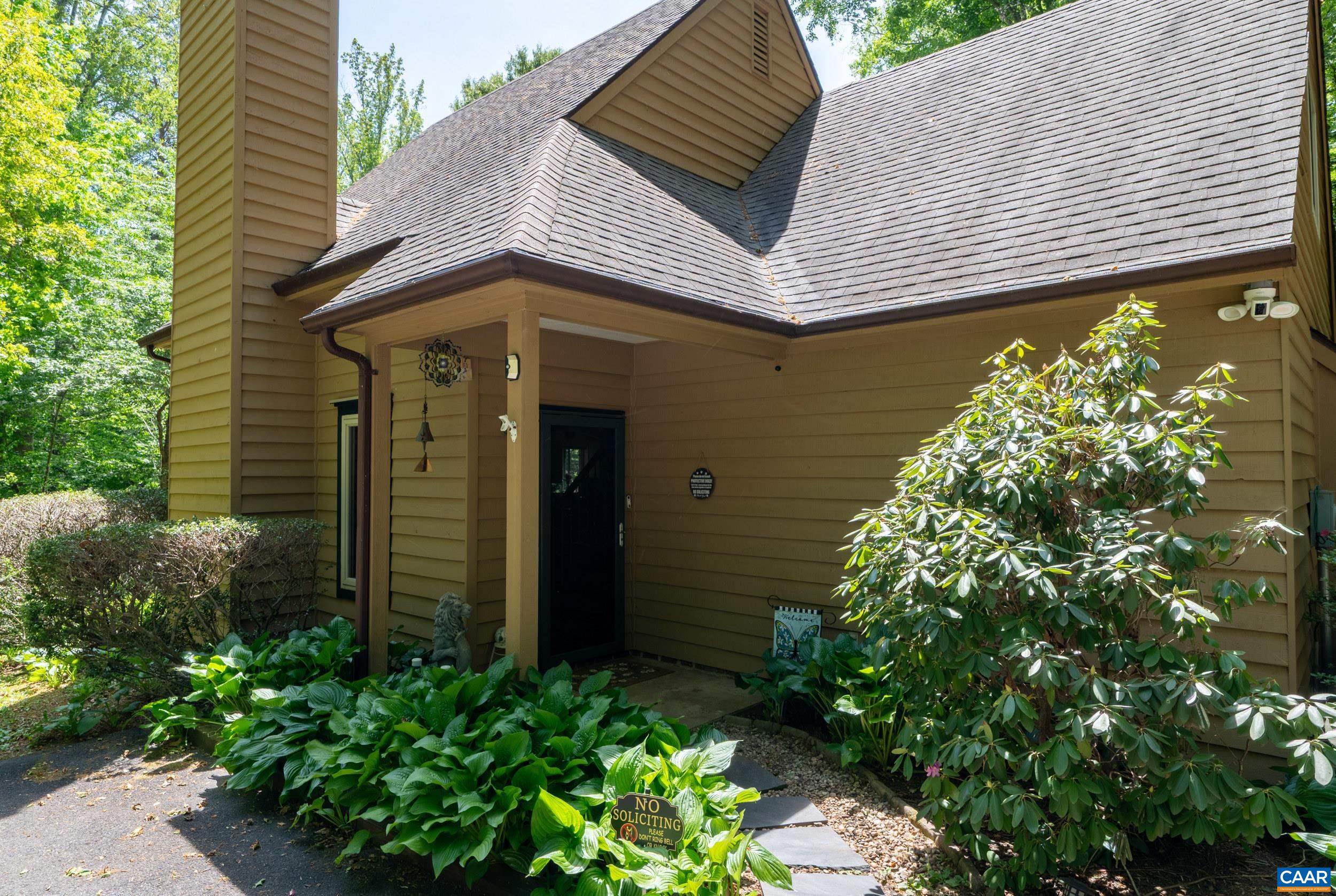352 DANIELS RD