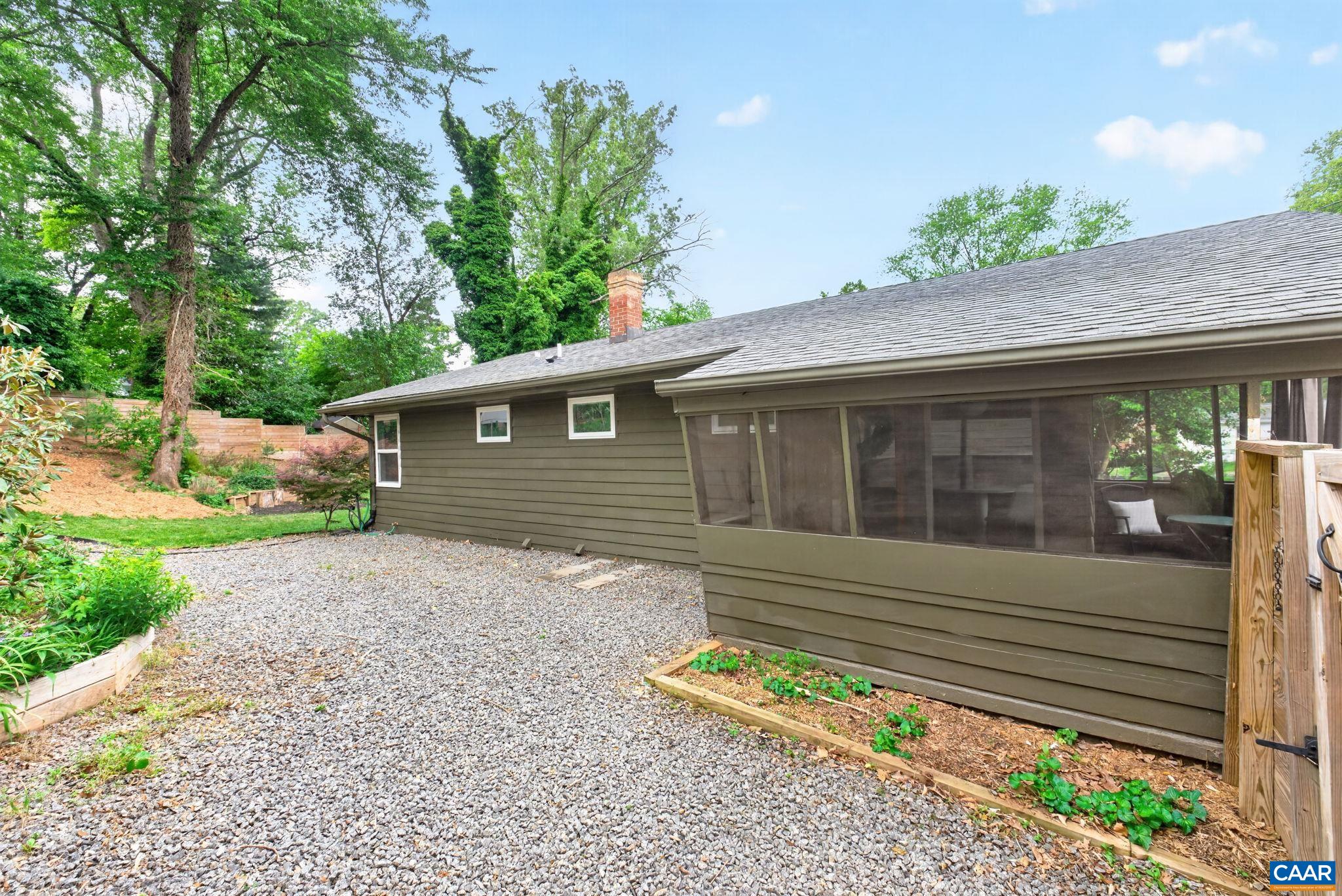 1408 BAKER ST
