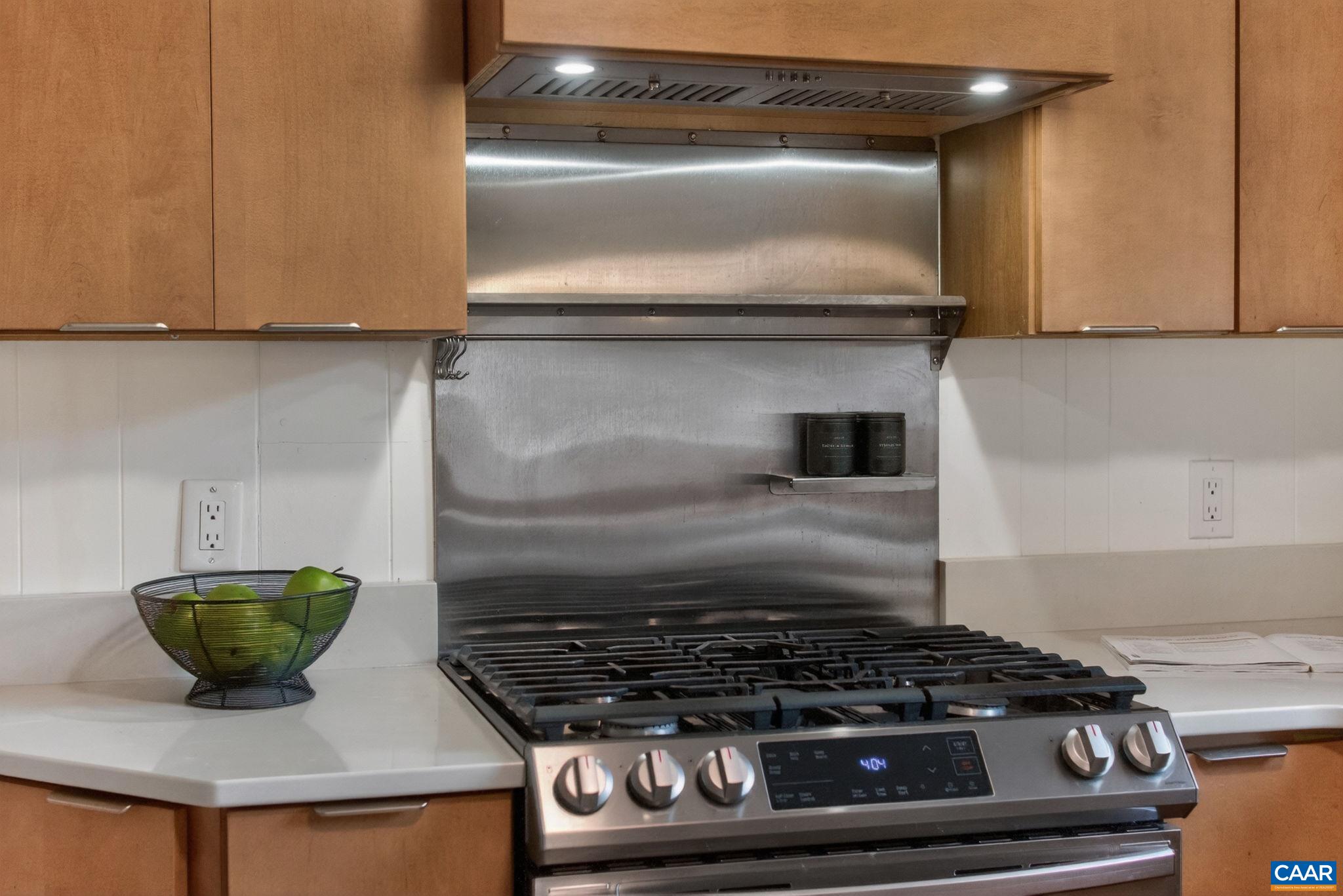 1408 BAKER ST