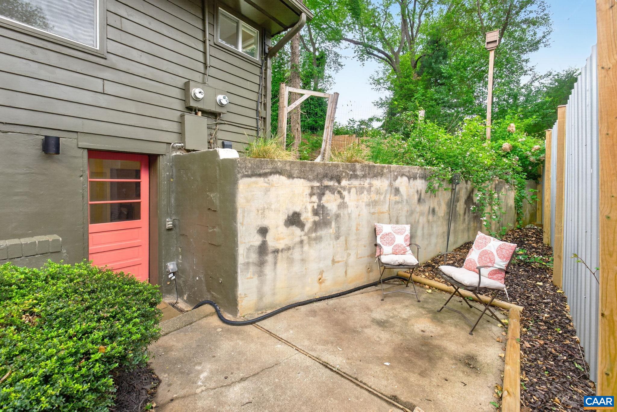 1408 BAKER ST