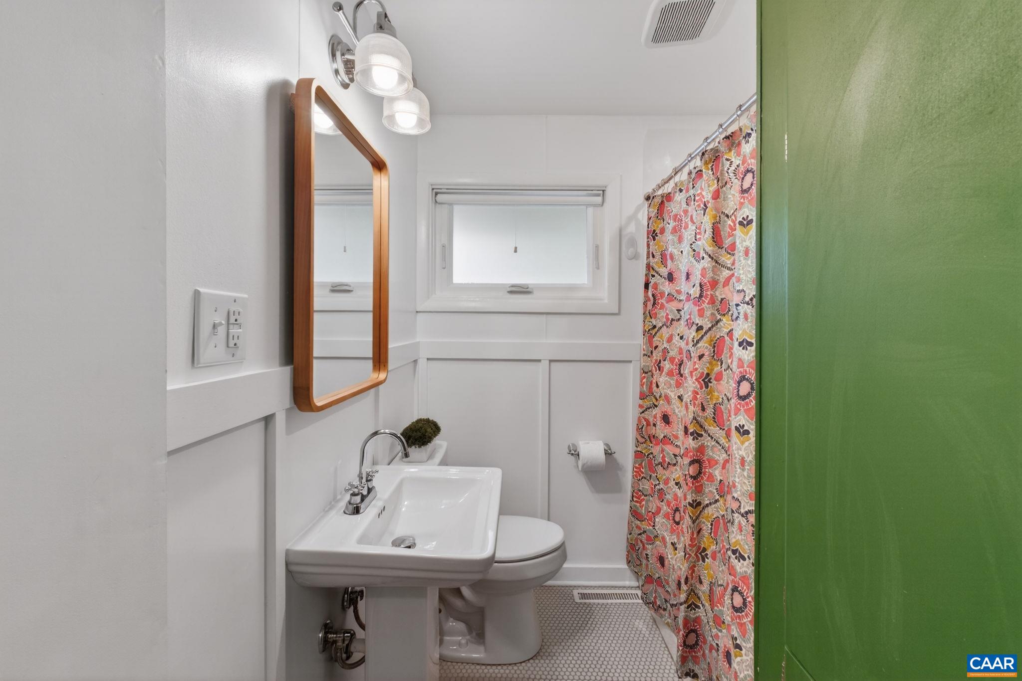1408 BAKER ST