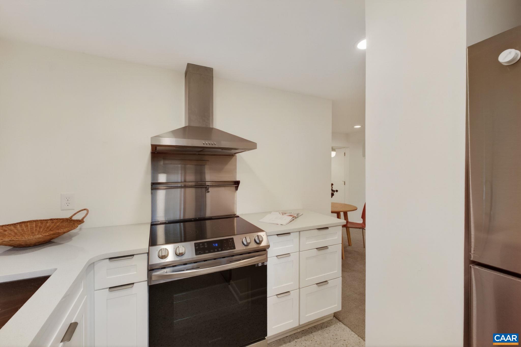 1408 BAKER ST