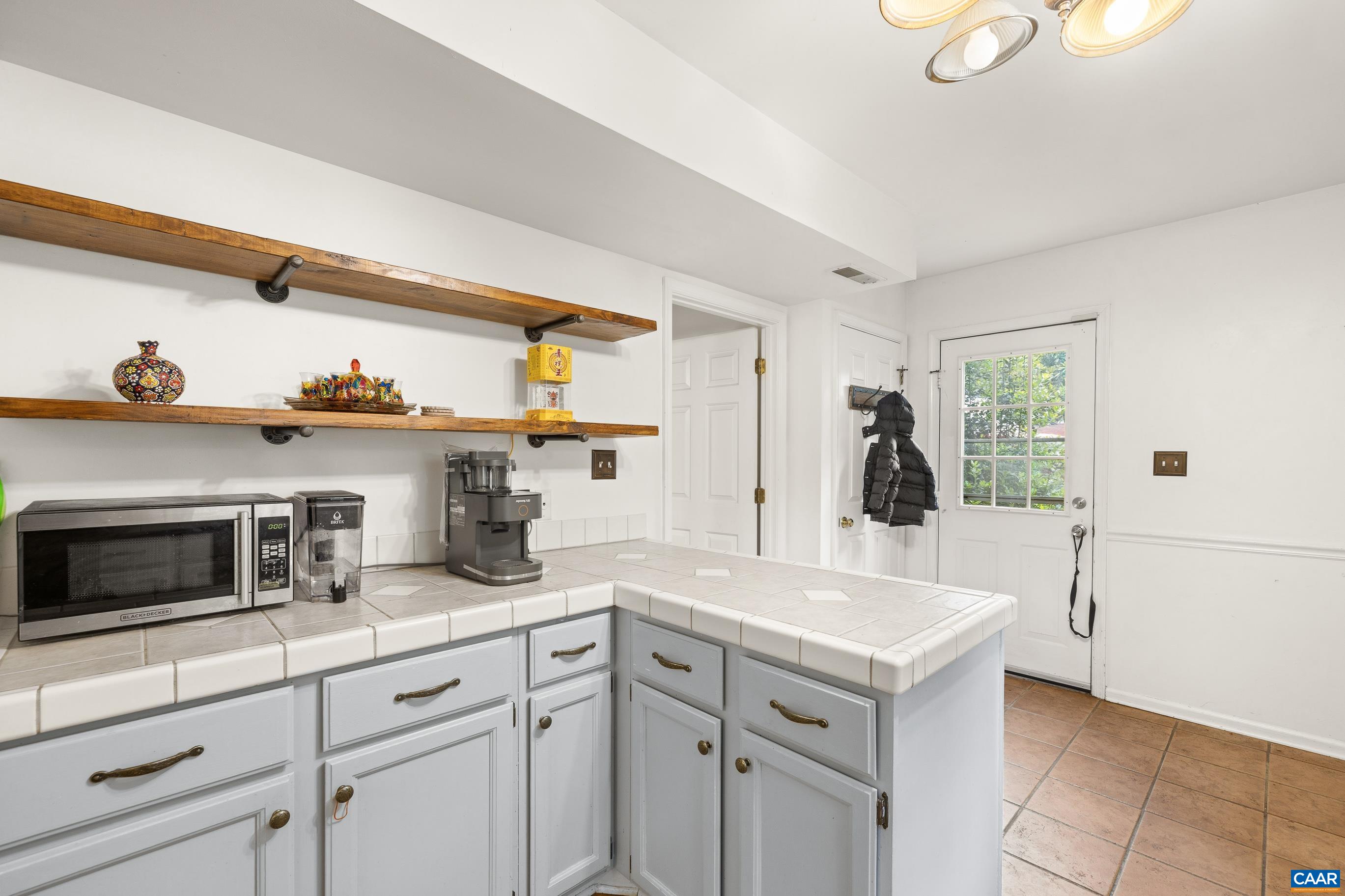 119 WESTWOOD CIR