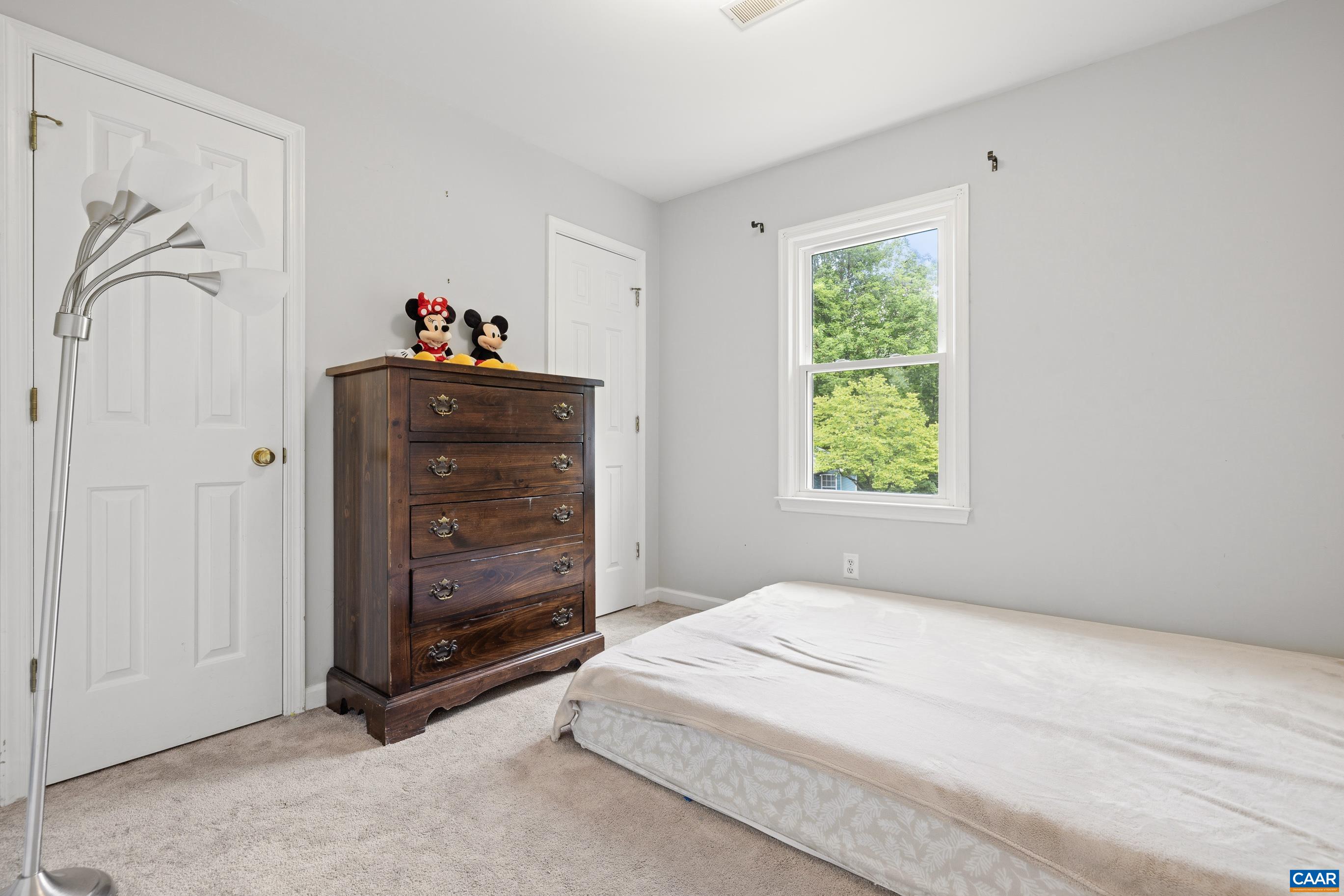 119 WESTWOOD CIR