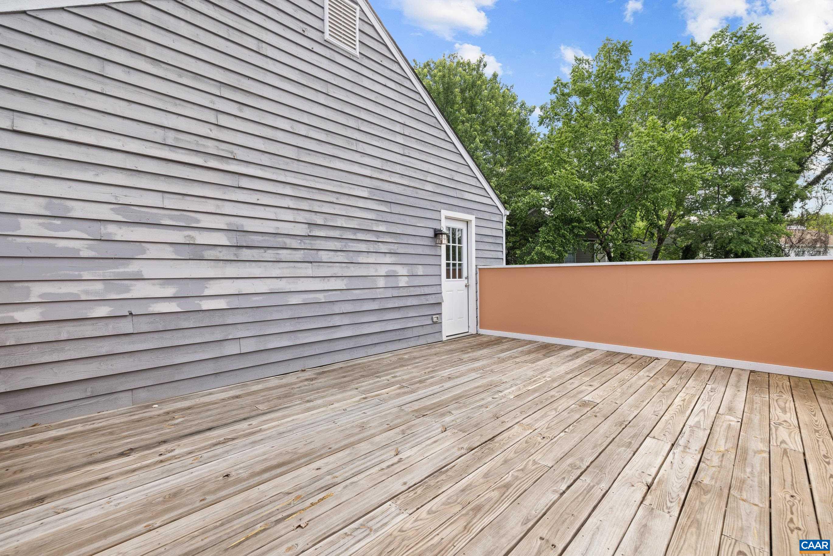 119 WESTWOOD CIR