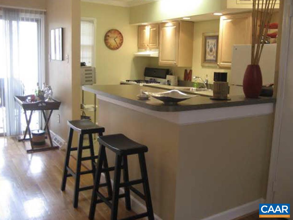111 HESSIAN HILLS RDG Unit: 2