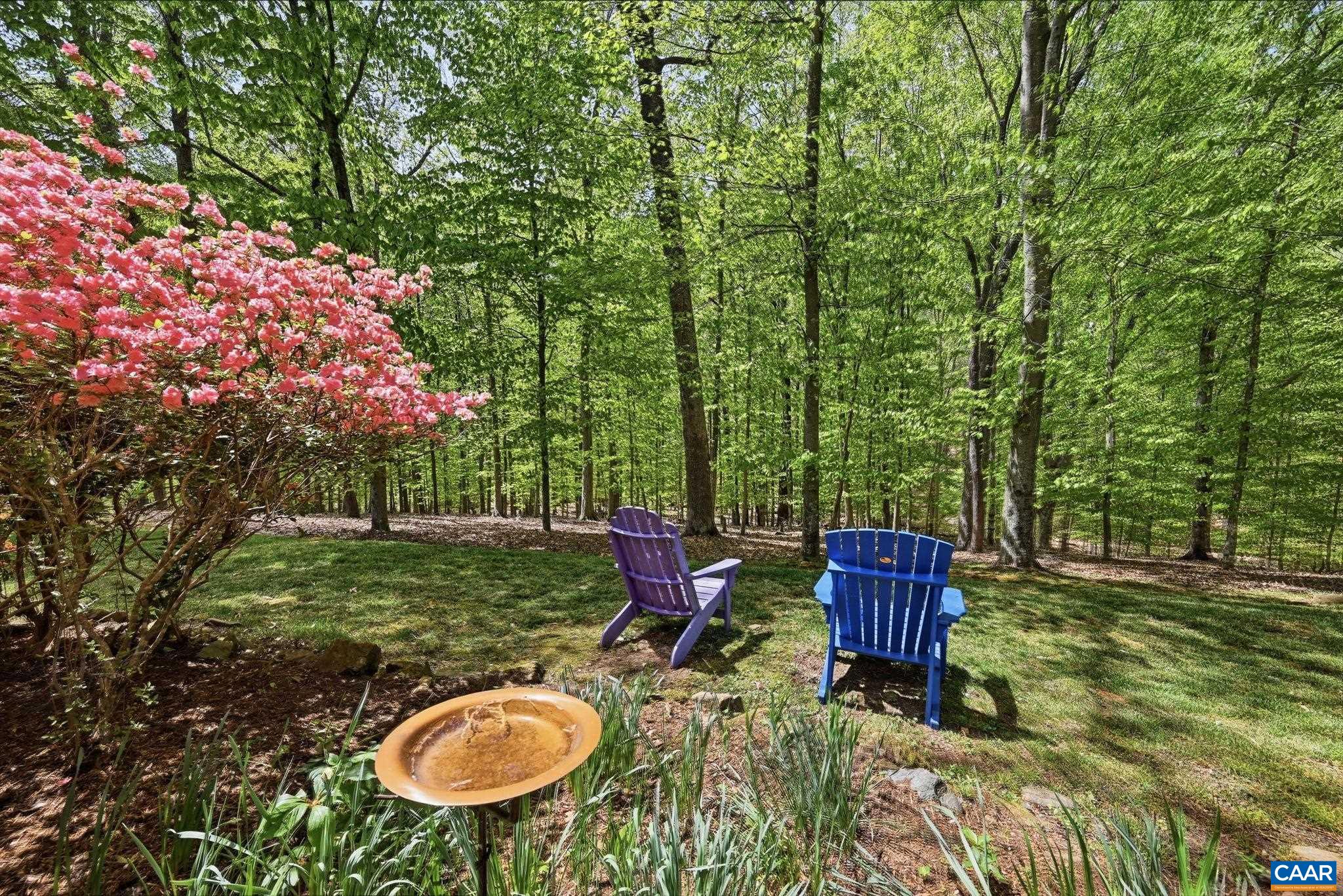1260 RIVER CHASE LN