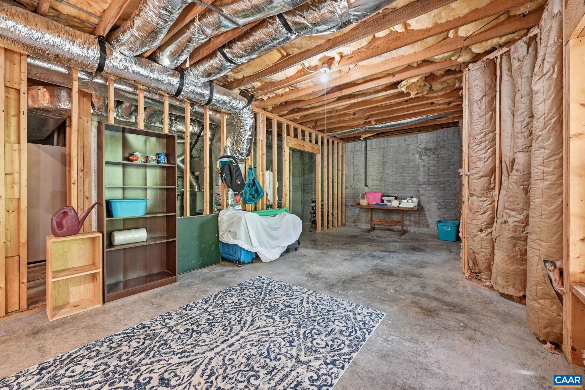 1260 RIVER CHASE LN