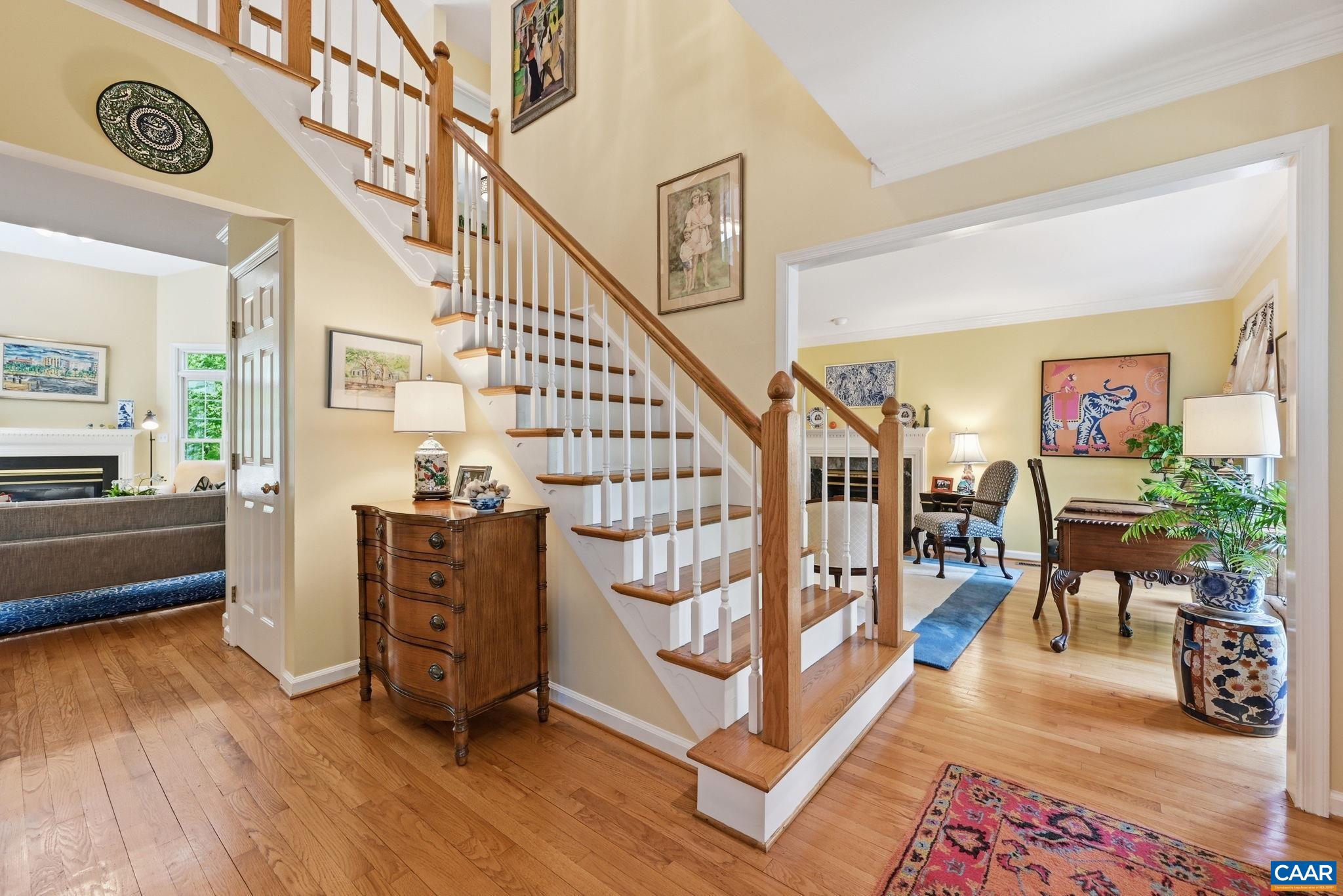 1260 RIVER CHASE LN