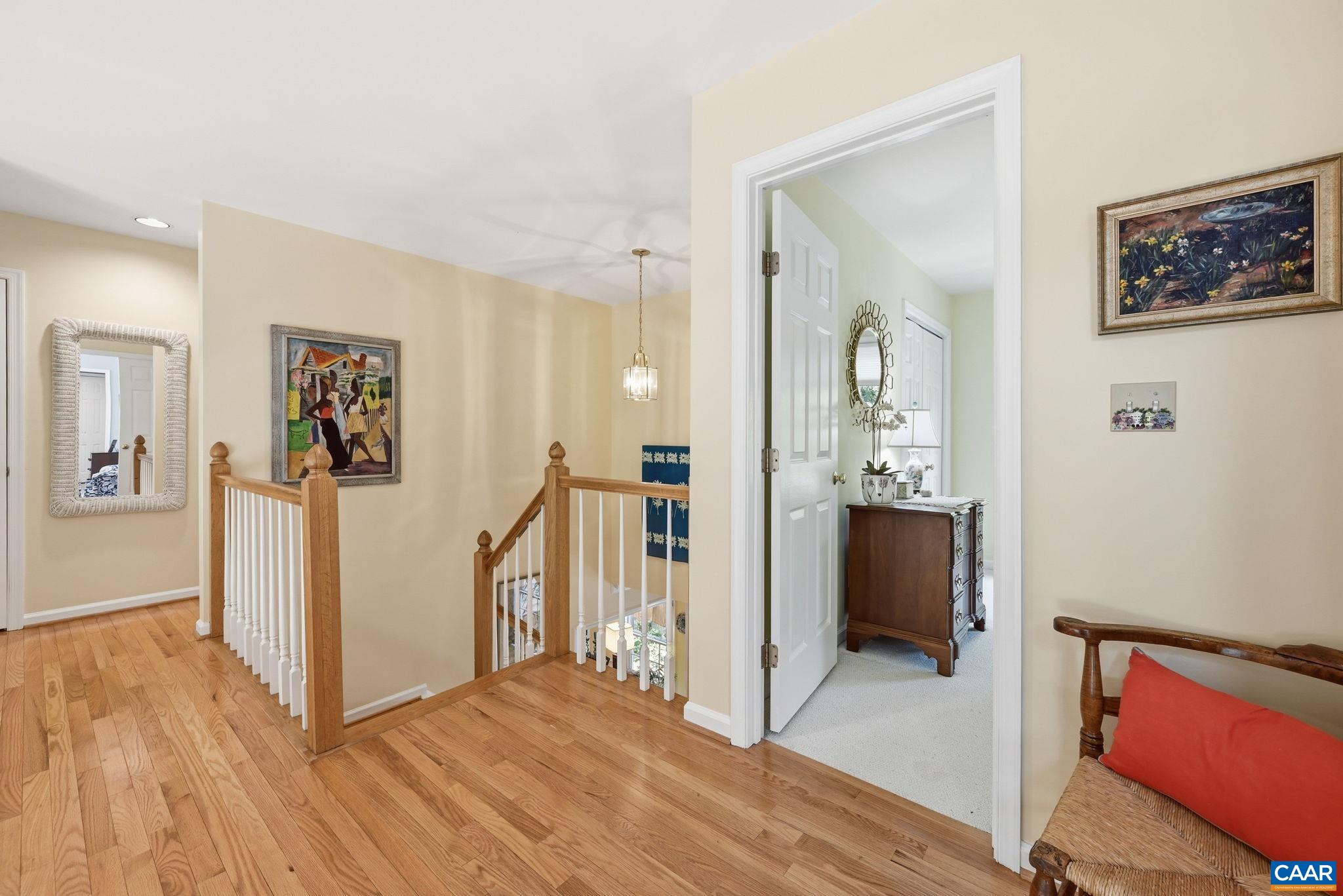 1260 RIVER CHASE LN