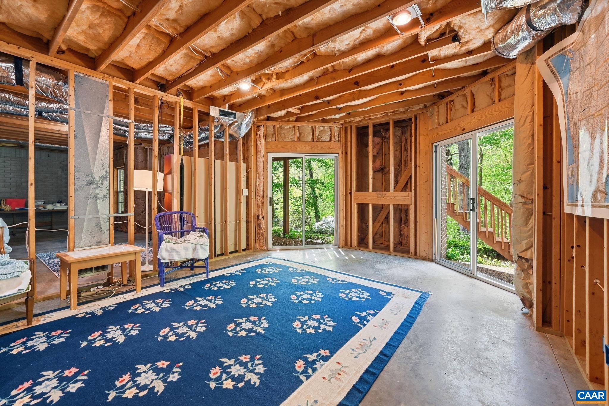 1260 RIVER CHASE LN