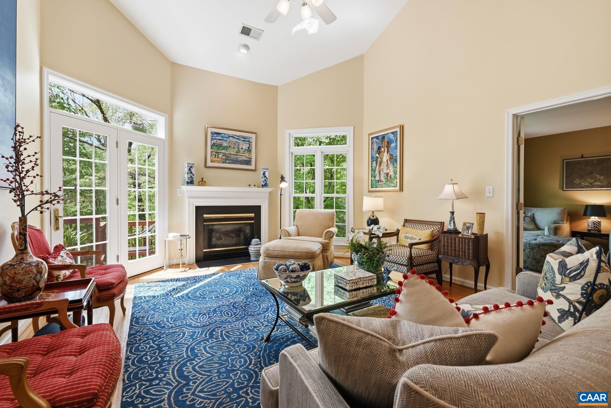1260 RIVER CHASE LN