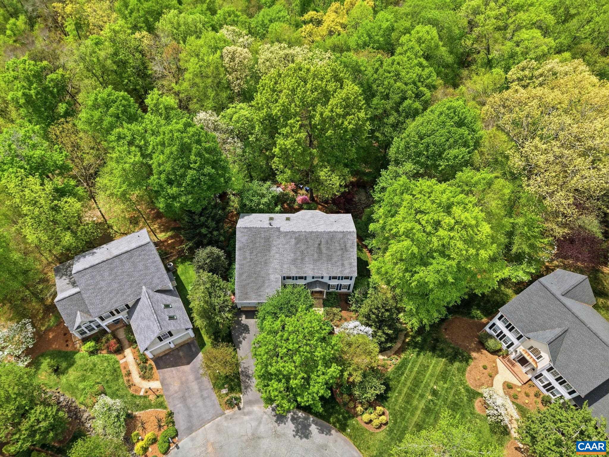 1260 RIVER CHASE LN