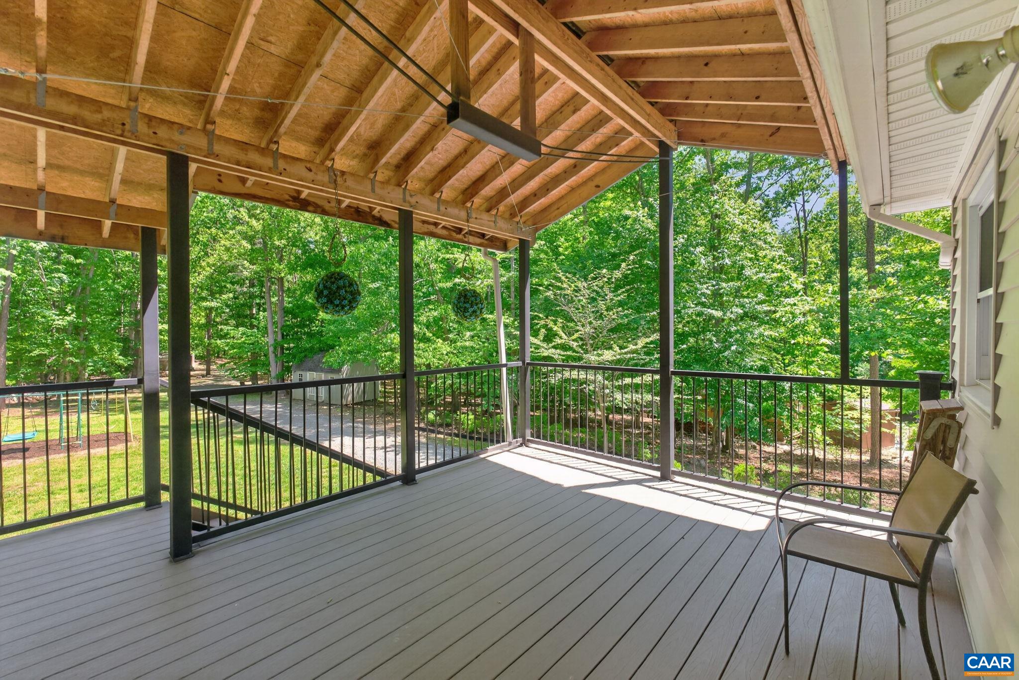 1333 AUBURN DR