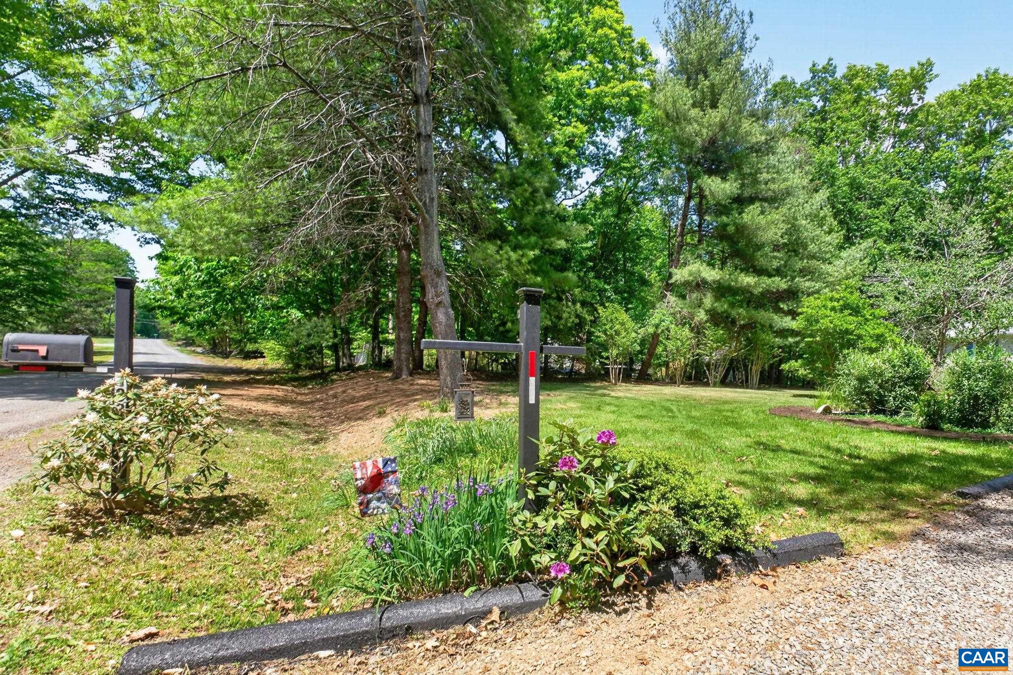 1333 AUBURN DR