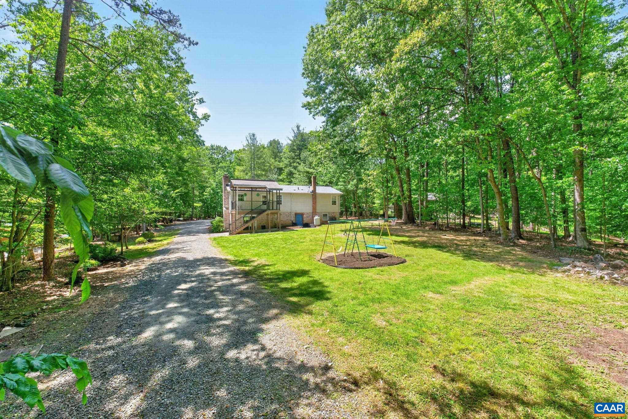 1333 AUBURN DR