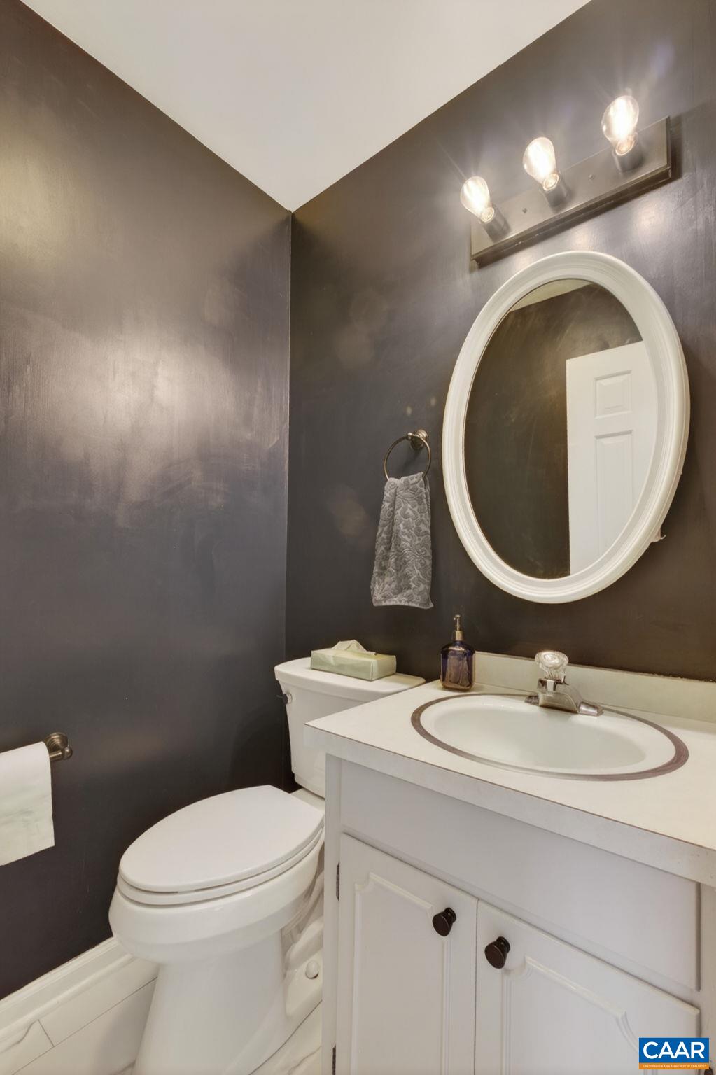1708 VERMIRA PL