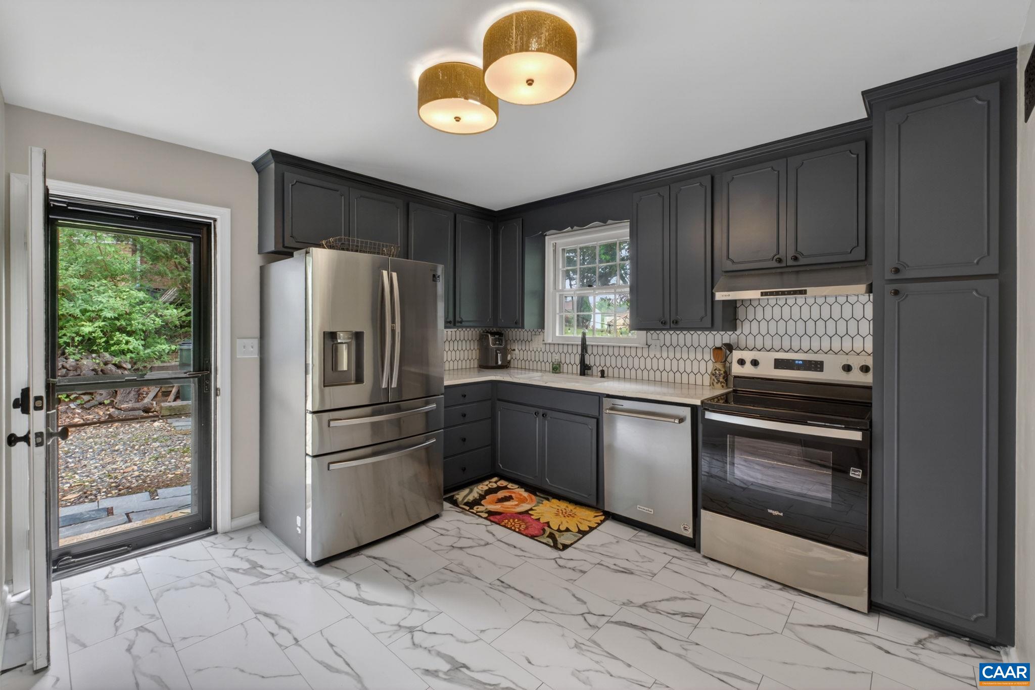 1708 VERMIRA PL