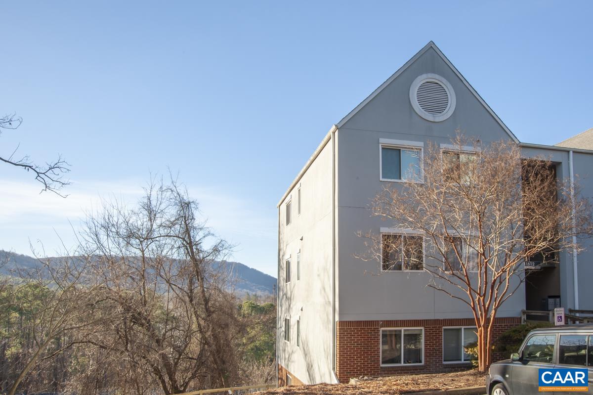 1612 MONTICELLO AVE Unit: A