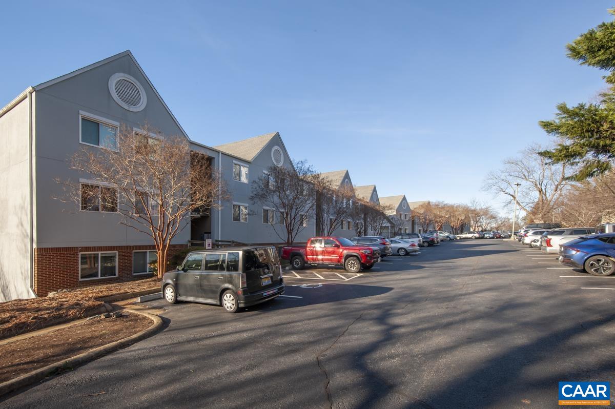 1612 MONTICELLO AVE Unit: A
