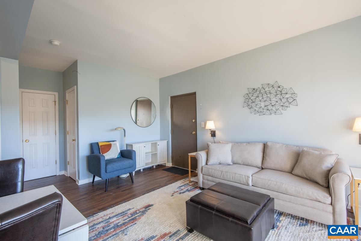 1612 MONTICELLO AVE Unit: A
