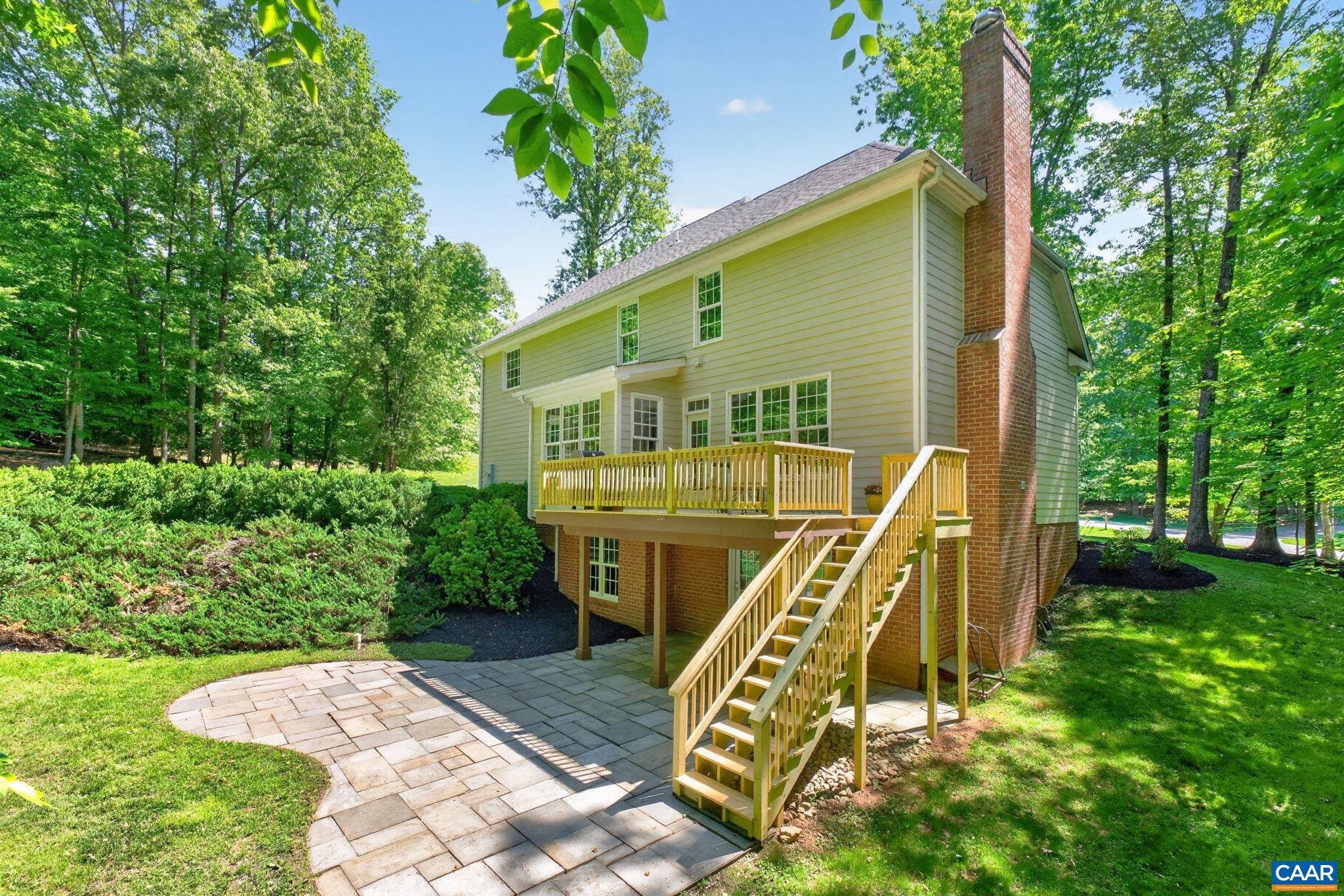 1530 RUNNING CEDAR CT