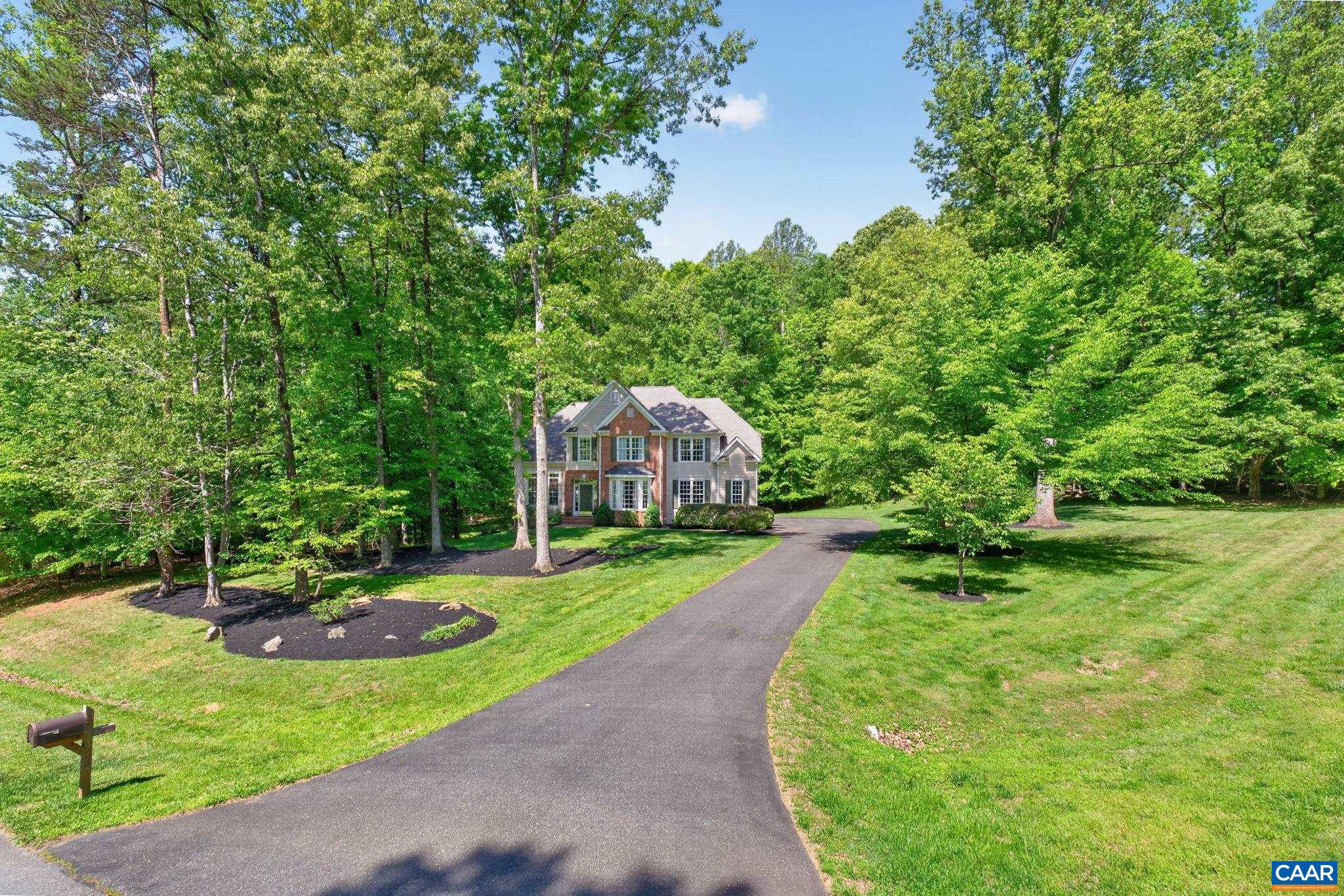 1530 RUNNING CEDAR CT