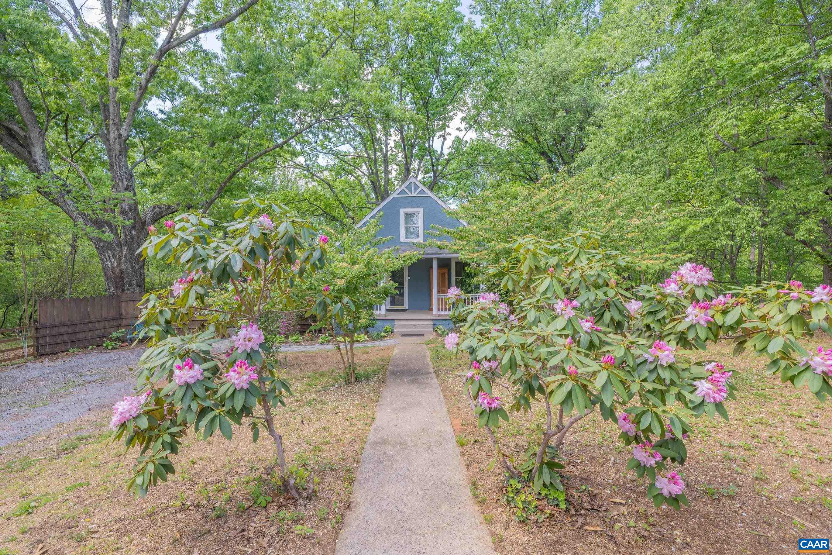 826 BEAGLE GAP RD