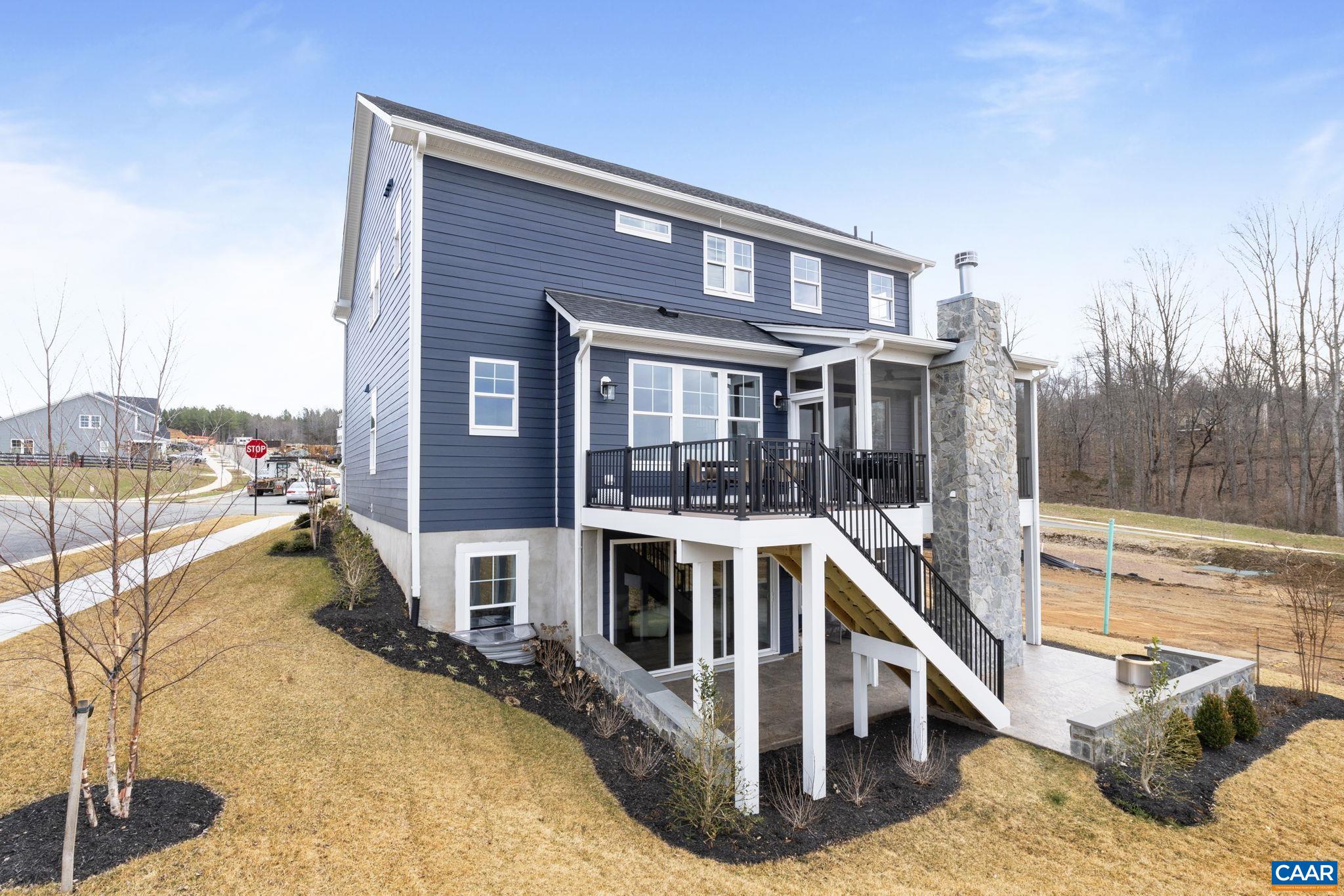 1115 SABLEWOOD DR