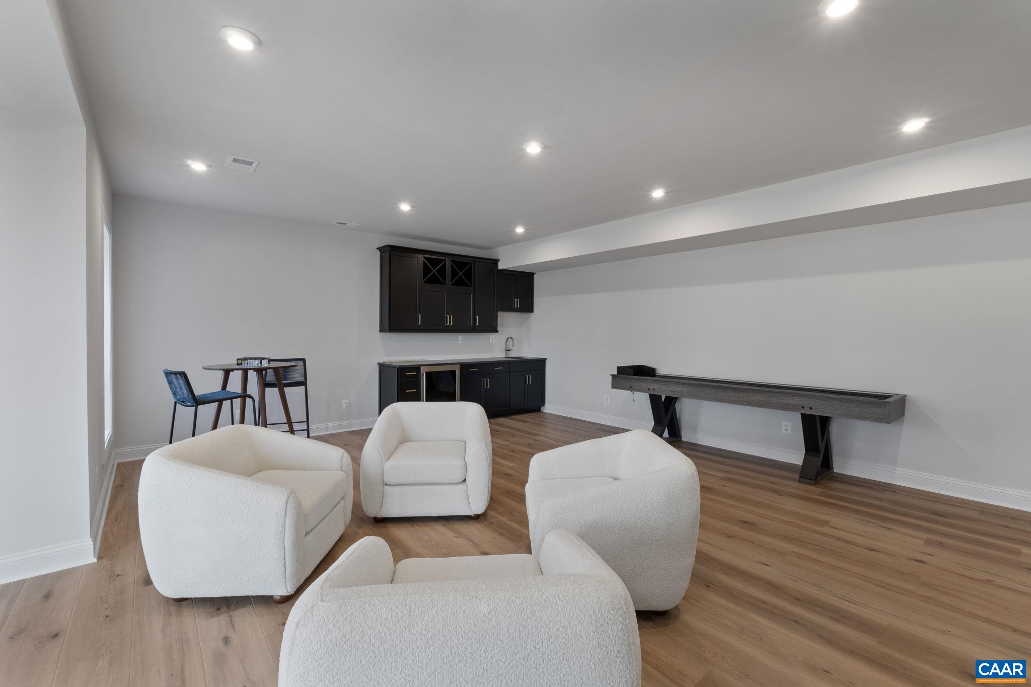 1115 SABLEWOOD DR