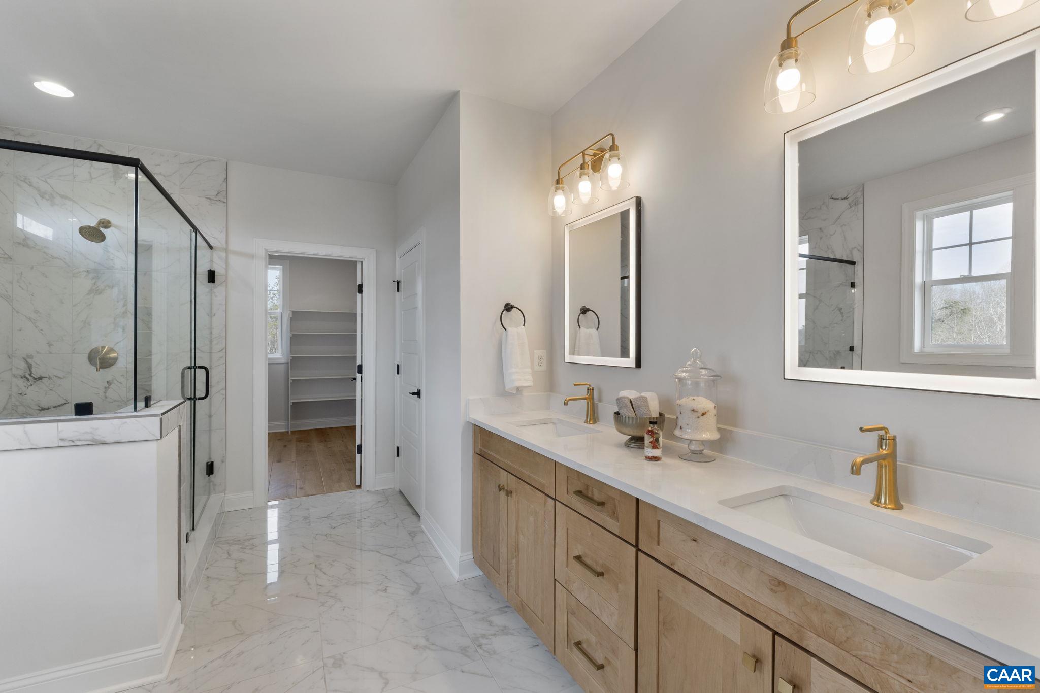 1115 SABLEWOOD DR