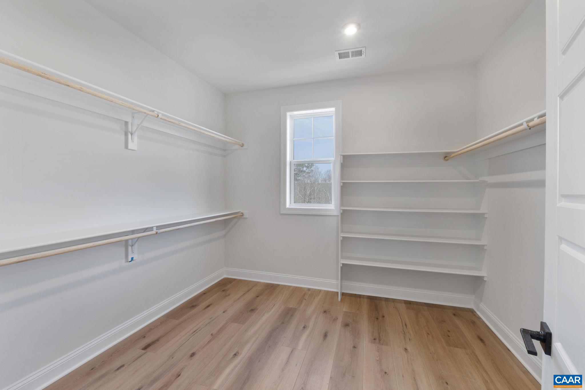1115 SABLEWOOD DR