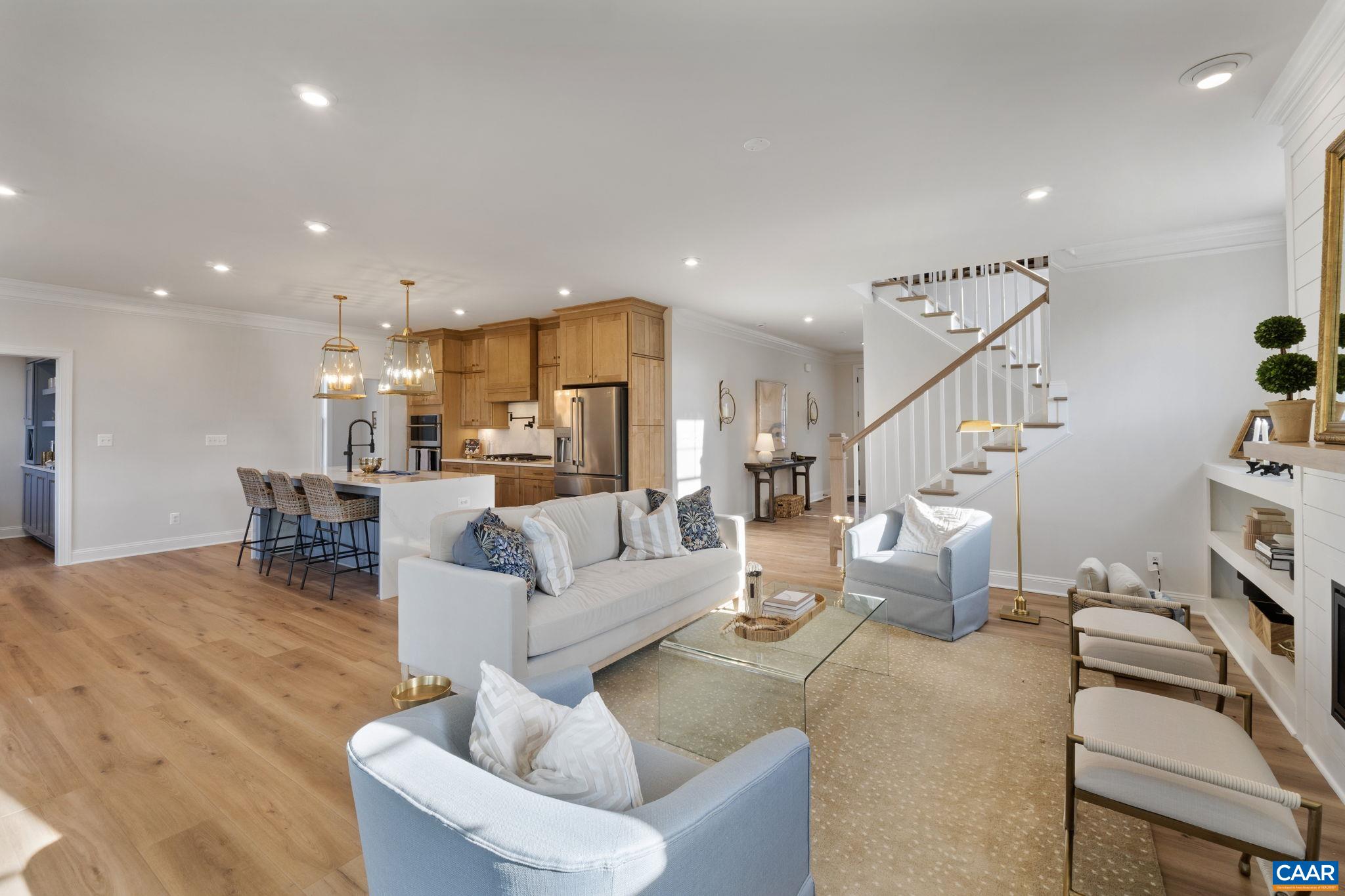 1115 SABLEWOOD DR