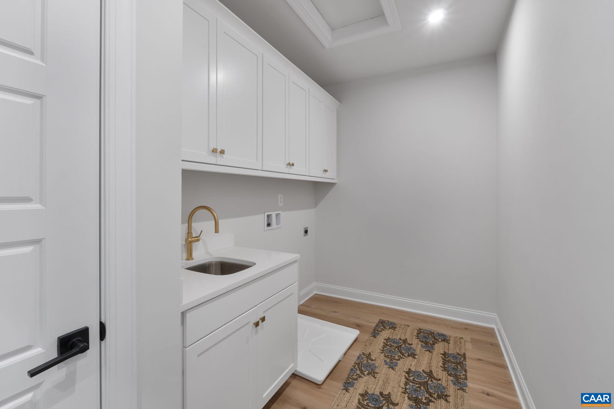 1115 SABLEWOOD DR