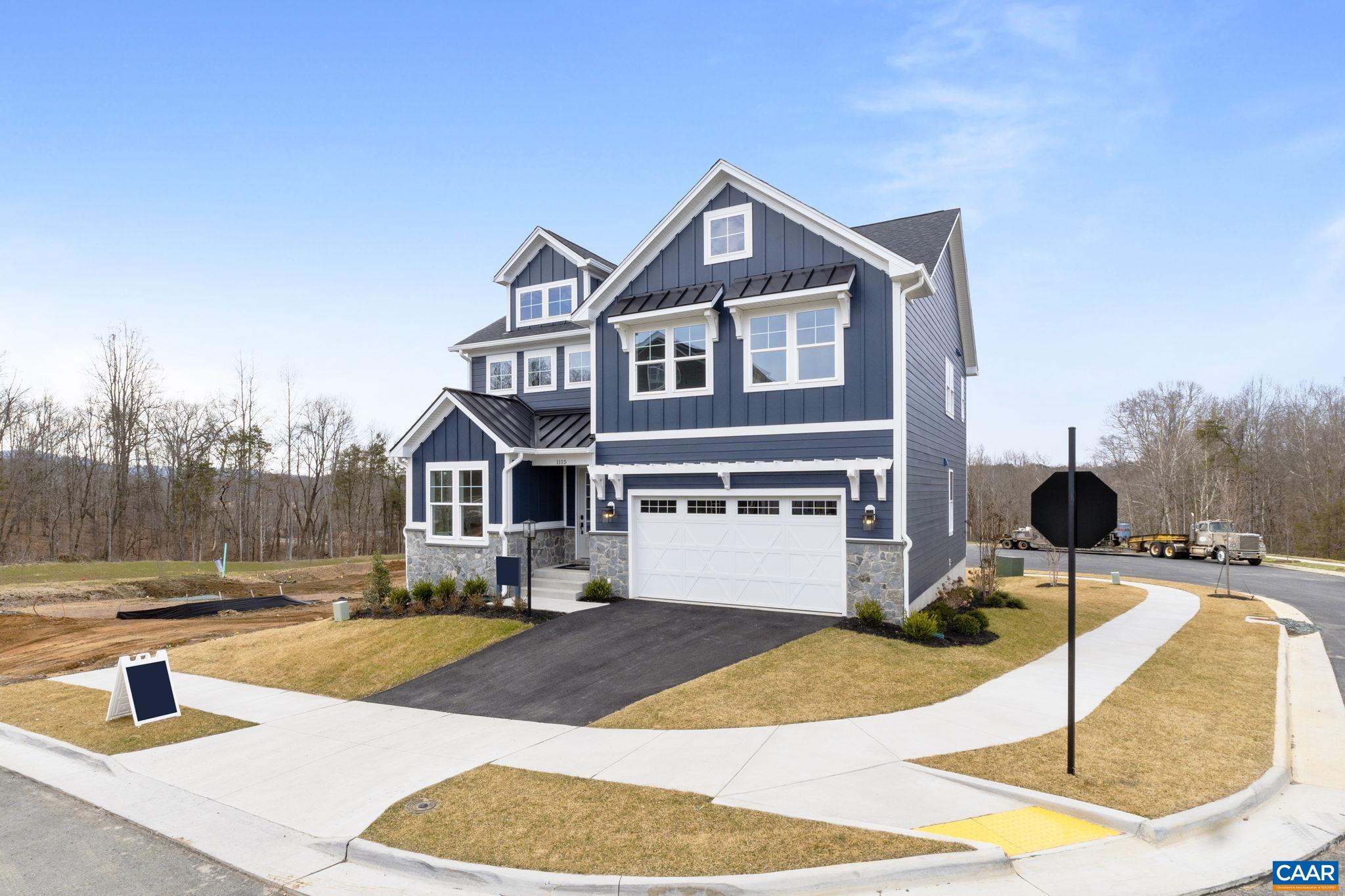 1115 SABLEWOOD DR