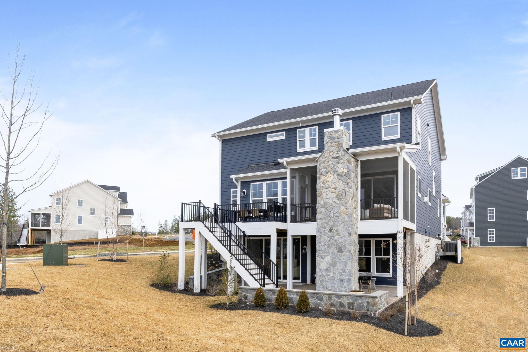 1115 SABLEWOOD DR