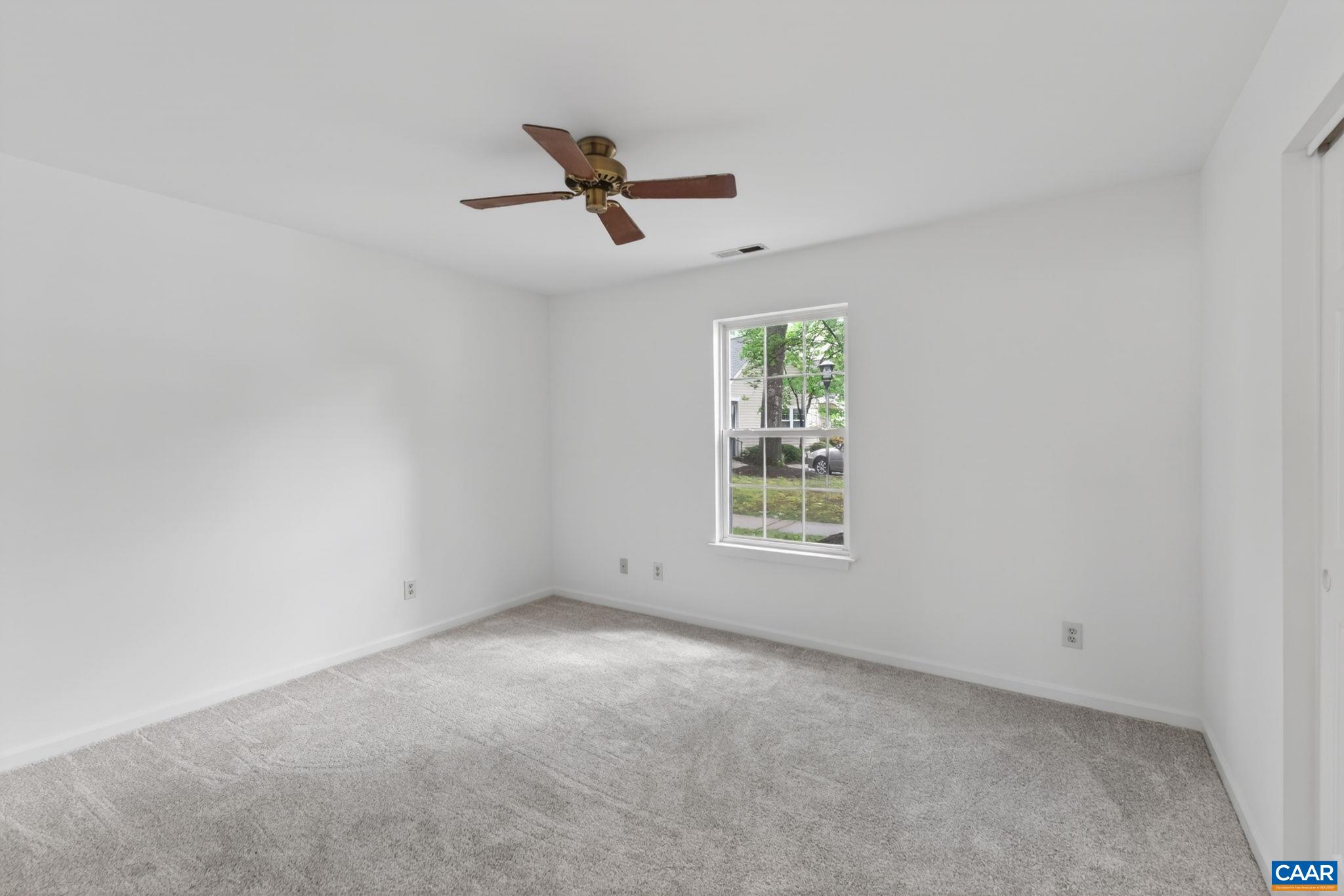 1242 GAZEBO CT