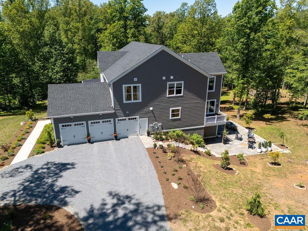 6574 DICK WOODS RD