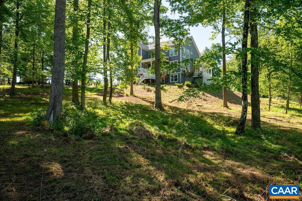 6574 DICK WOODS RD