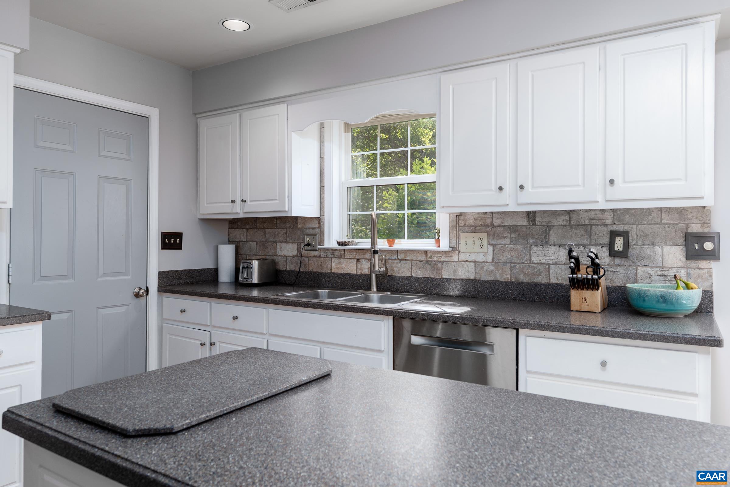 5408 CORY CT