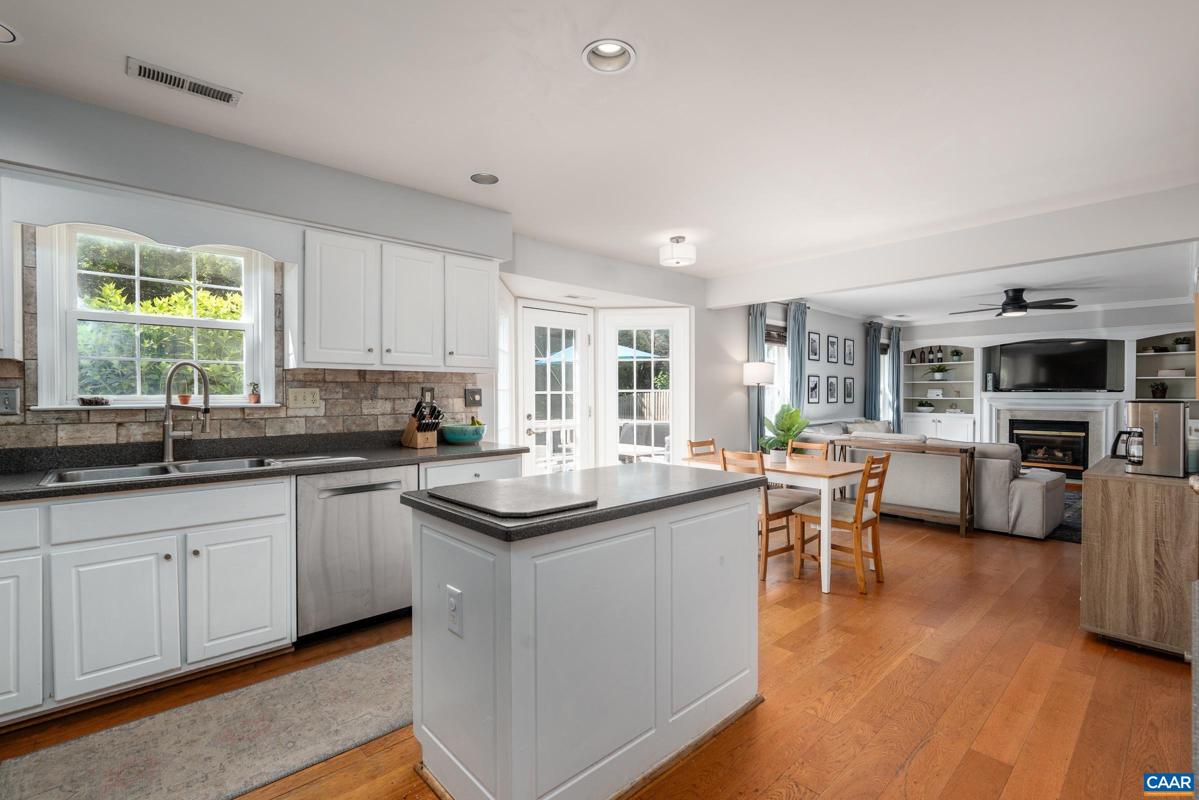 5408 CORY CT