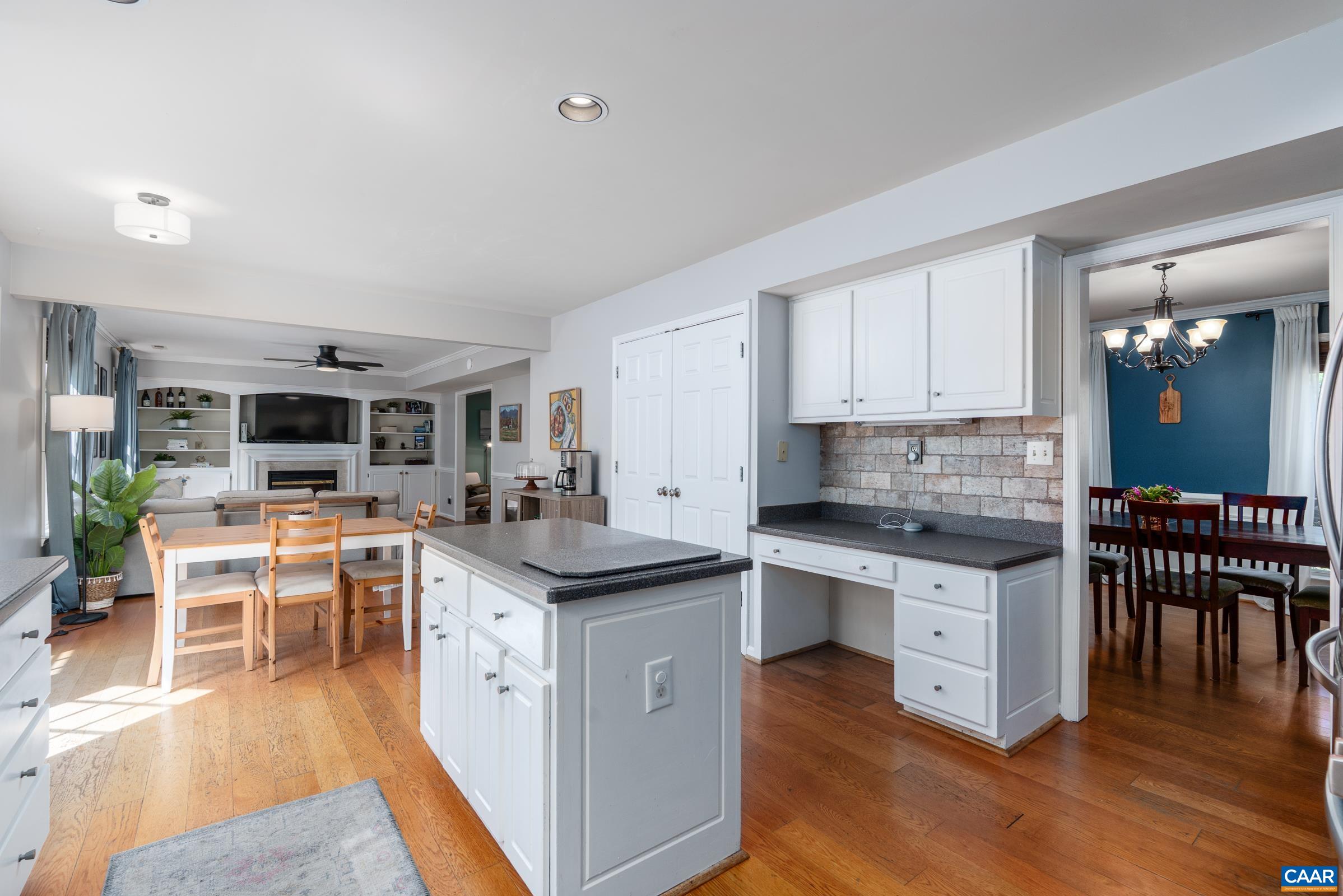 5408 CORY CT
